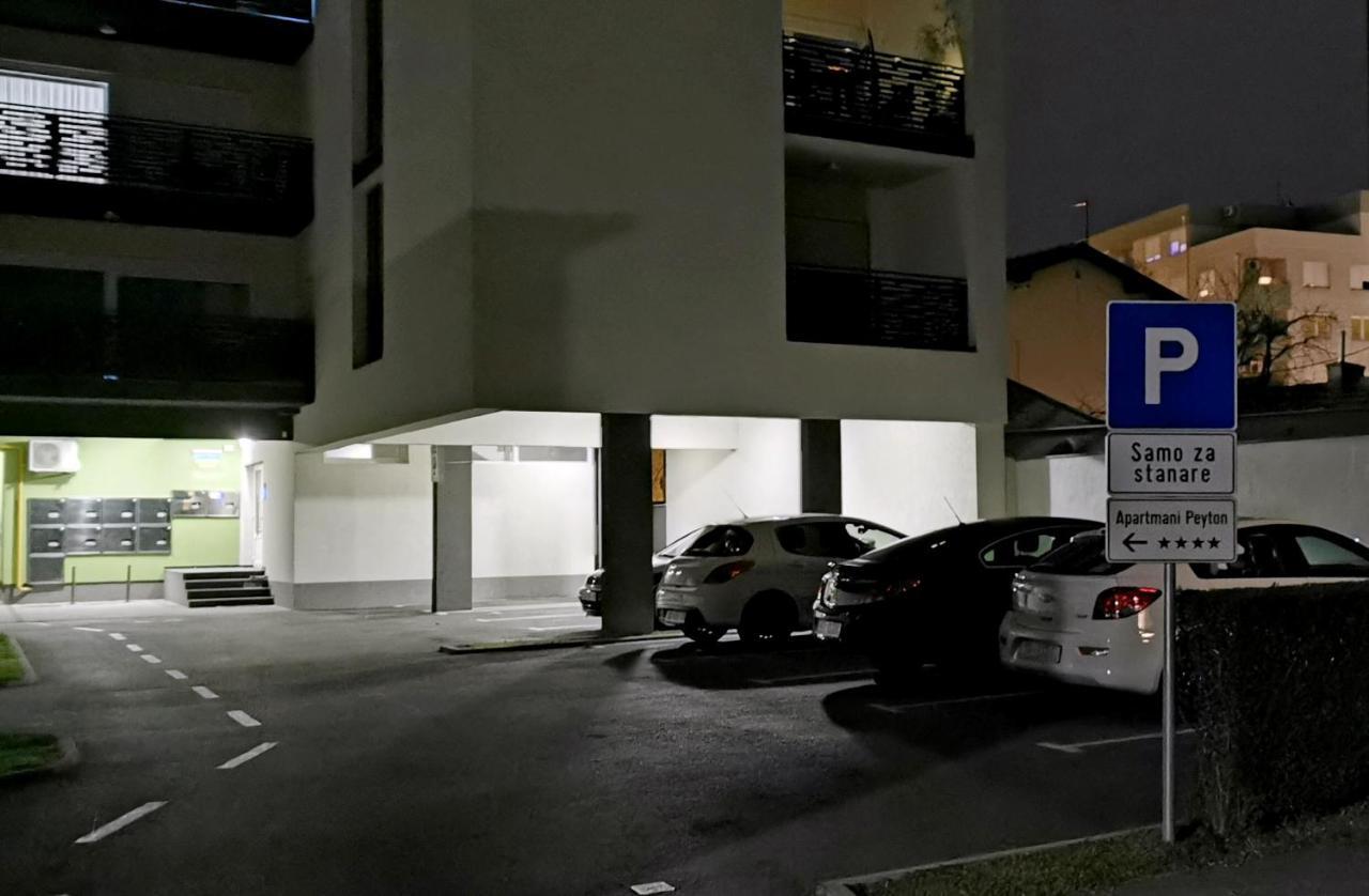 Apartmani Peyton Slavonski Brod Exteriör bild